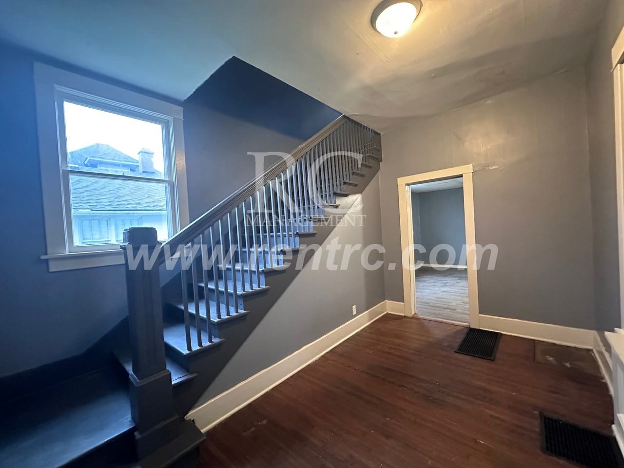 1101 Chandler St - Photo 7 of 27