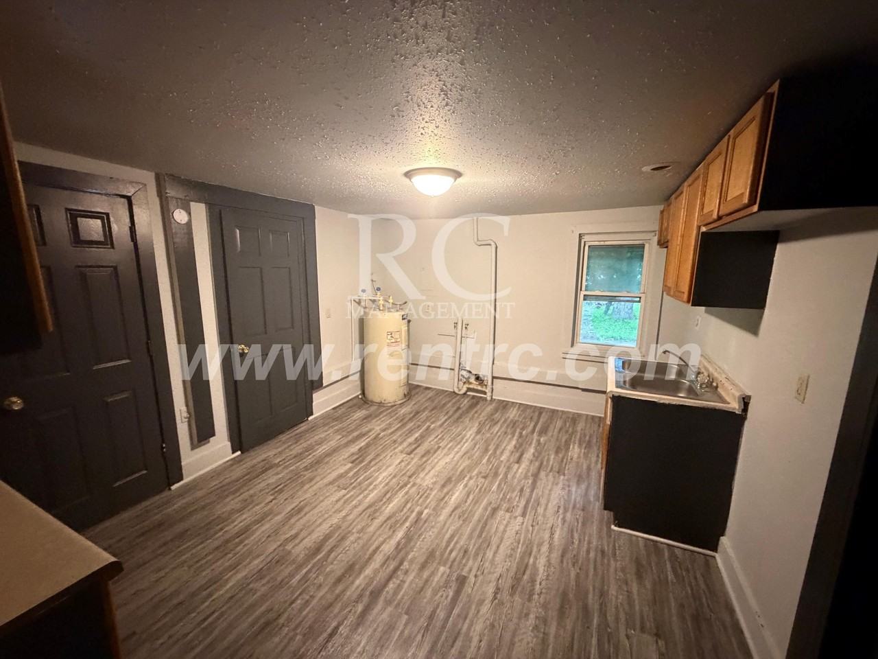 618 Porter St - Photo 3 of 10