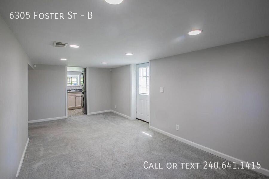 6305 Foster St #B - Photo 3 of 12