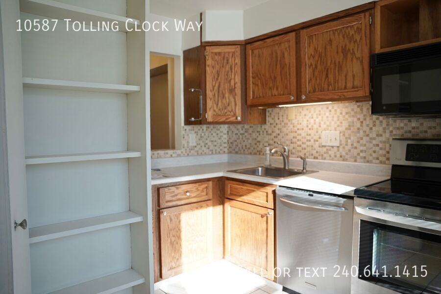 10587 Tolling Clock Way - Photo 7 of 18