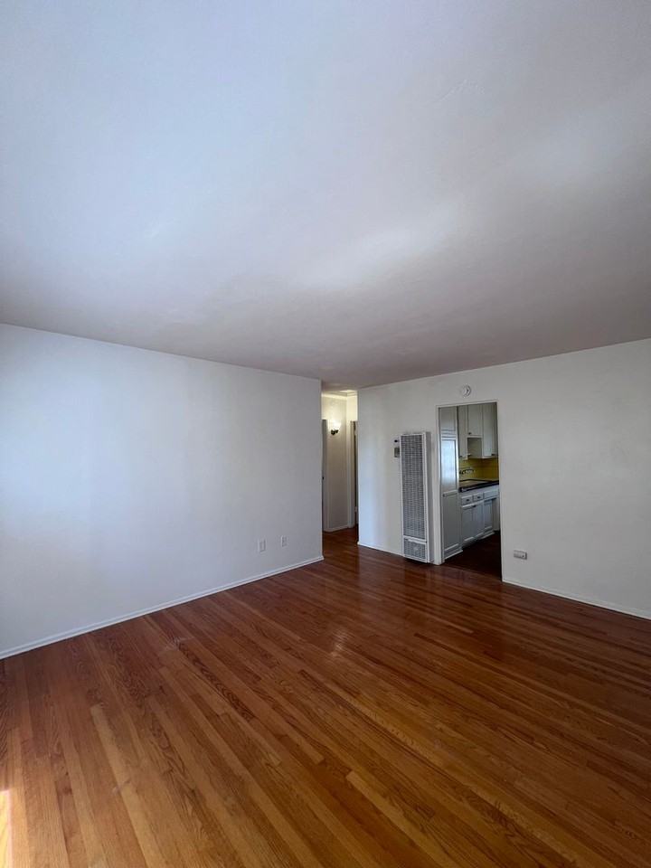 4720 Wilson Ave #4726 - Photo 2 of 12