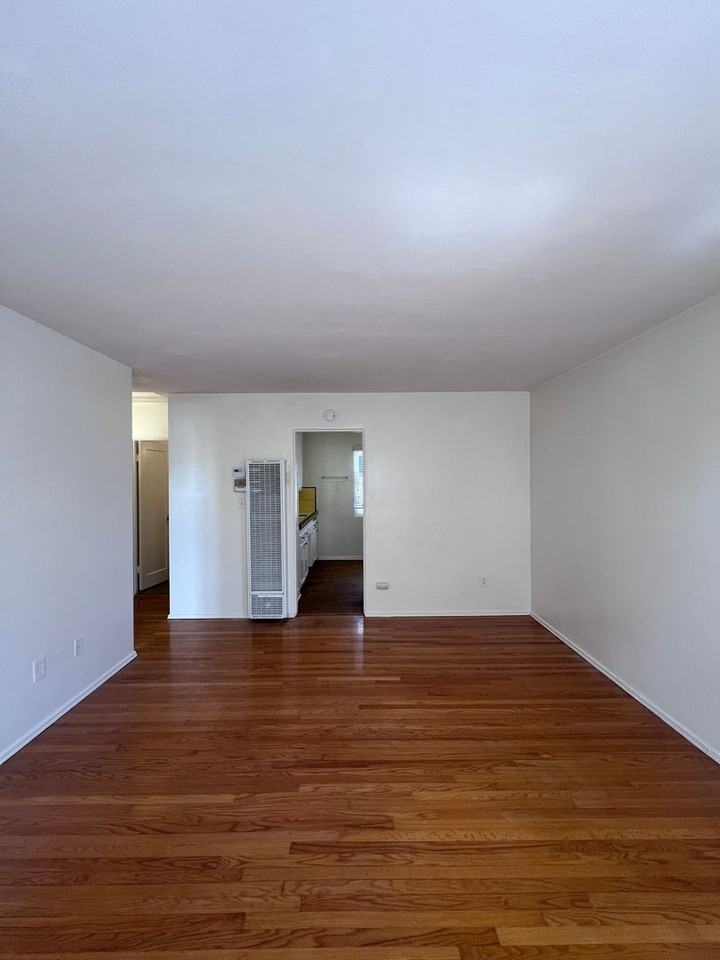 4720 Wilson Ave #4726 - Photo 3 of 12