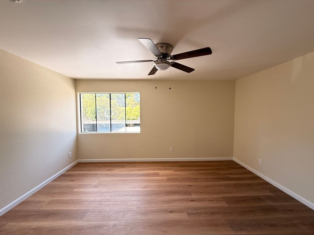 6401 Montecito Blvd #14 - Photo 2 of 20