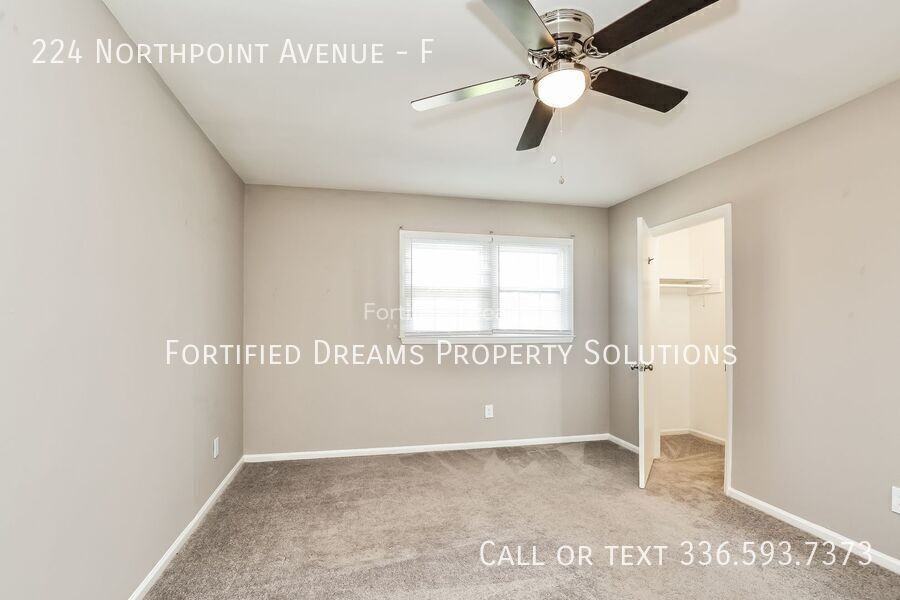 224 Northpoint Ave #F - Photo 6 of 15