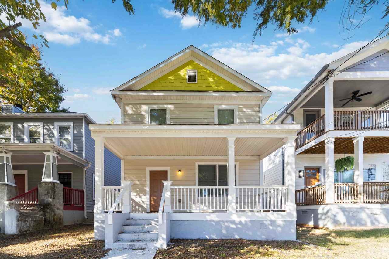 639 Ira St Sw - Photo 2 of 24