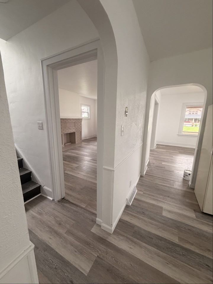 351 E Judson Ave - Photo 4 of 15