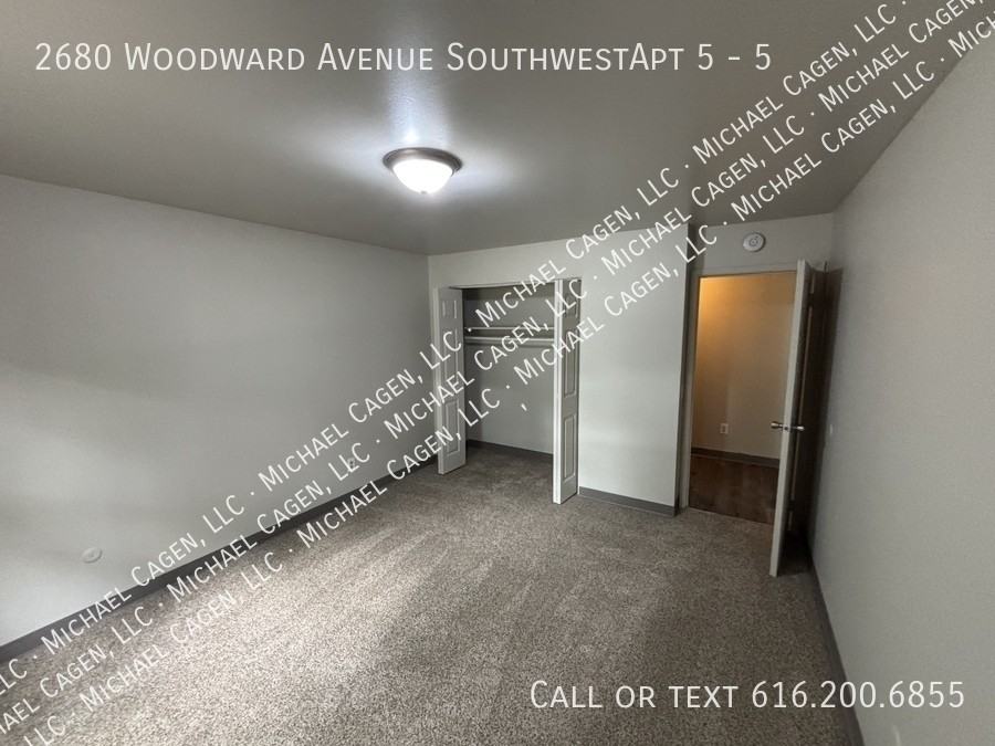 WOODWARD & #5 - Photo 5 of 12
