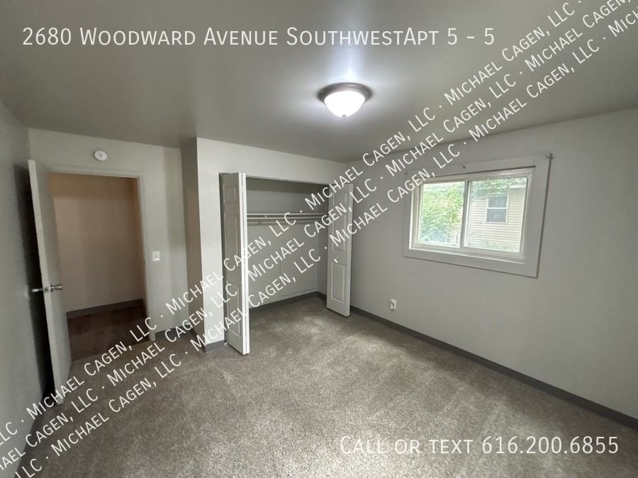 WOODWARD & #5 - Photo 7 of 12