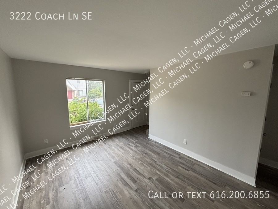 3222 Coach Ln Se - Photo 2 of 15