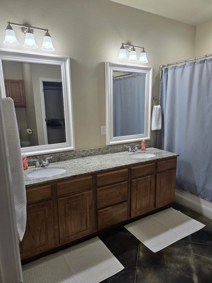 6313 Nancy Ellen St - Photo 6 of 12