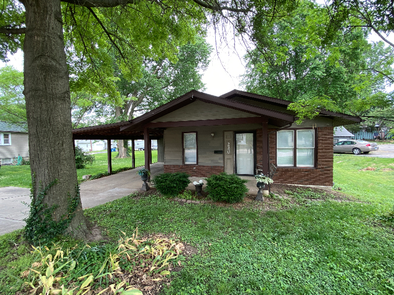 220 W Corbin St - Photo 5 of 25