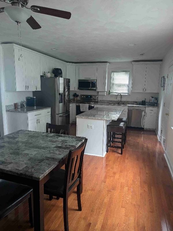 105 Jones St - Photo 4 of 13