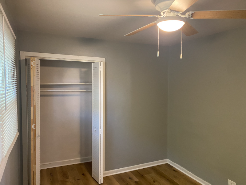 444 Hickory St #1 - Photo 4 of 17
