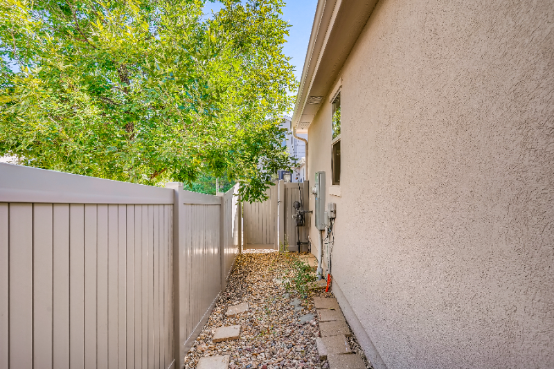 6378 S Xanadu Way - Photo 3 of 20