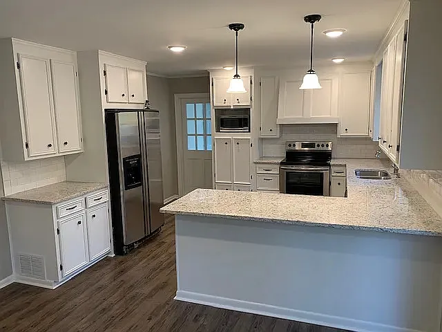 4856 15th Pl - Photo 3 of 18