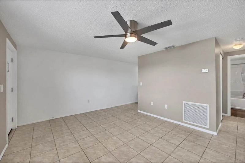 12298 Buffing Rd #C - Photo 5 of 22