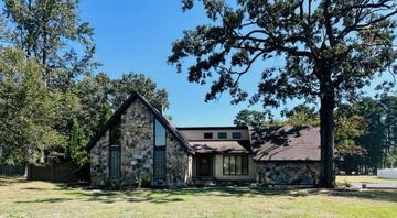 featured image of 2006 Oberry Center Rd