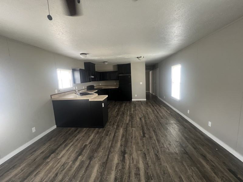 43 Locust St - Photo 2 of 11