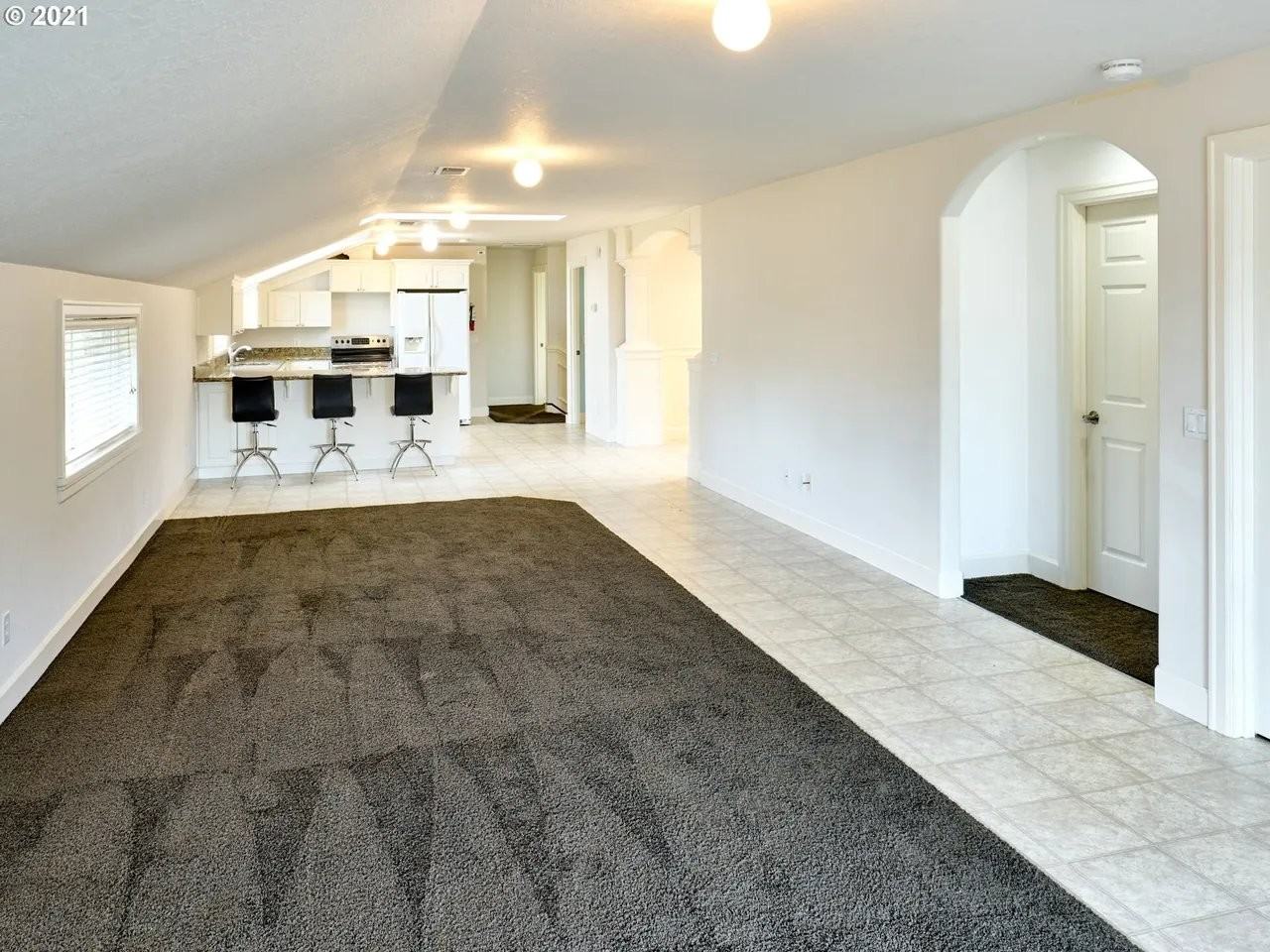 3289 3rd St - Photo 4 of 11