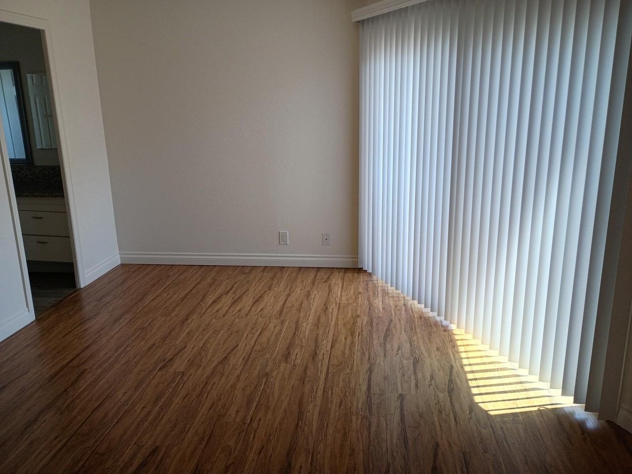 4901 Heil Ave #JR1 - Photo 5 of 19