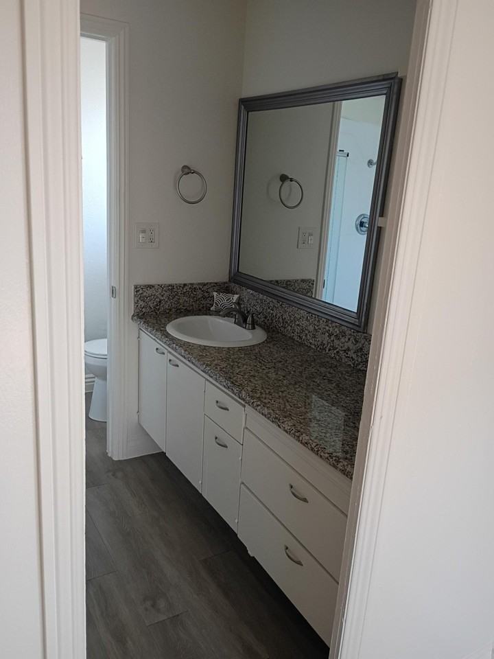 4901 Heil Ave #JR1 - Photo 7 of 19