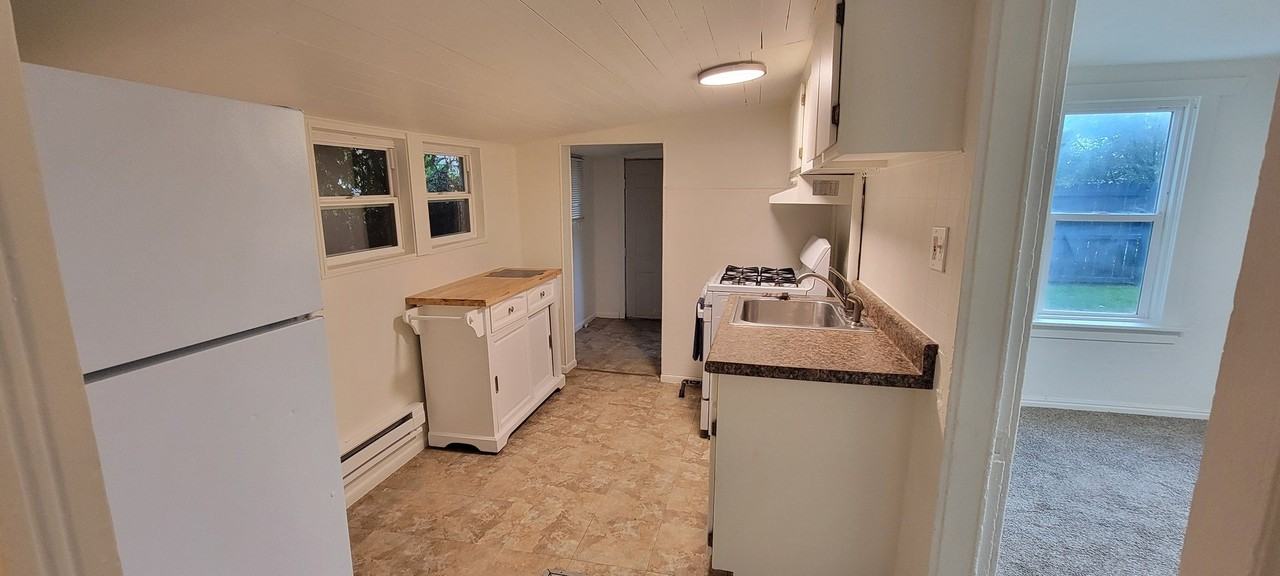 259 E Coatsville Ave - Photo 4 of 9