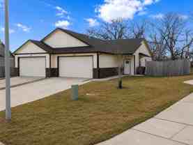 5697 Bristol St - Photo 1 of 1