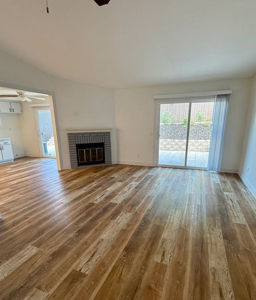 37626 12th St E - Photo 5 of 19
