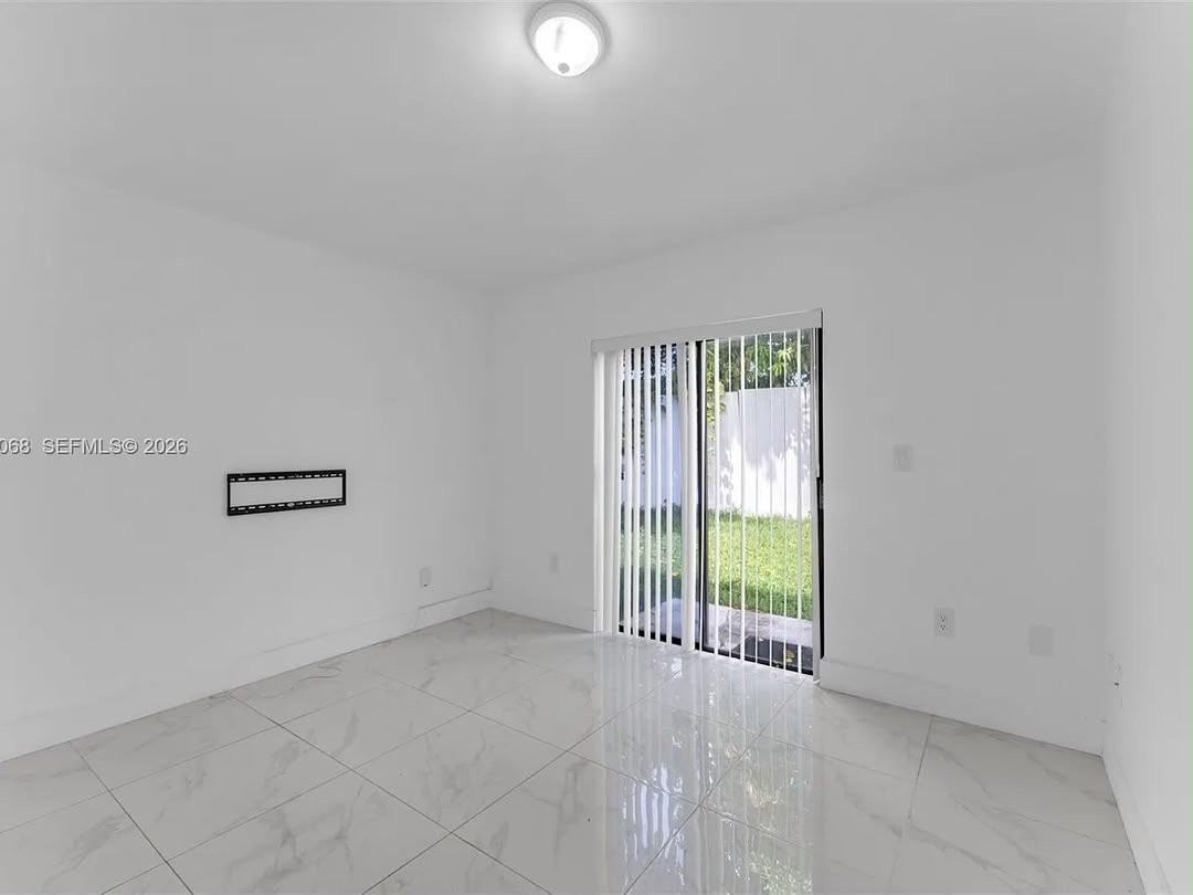8246 Sw 147th Ct - Photo 6 of 14