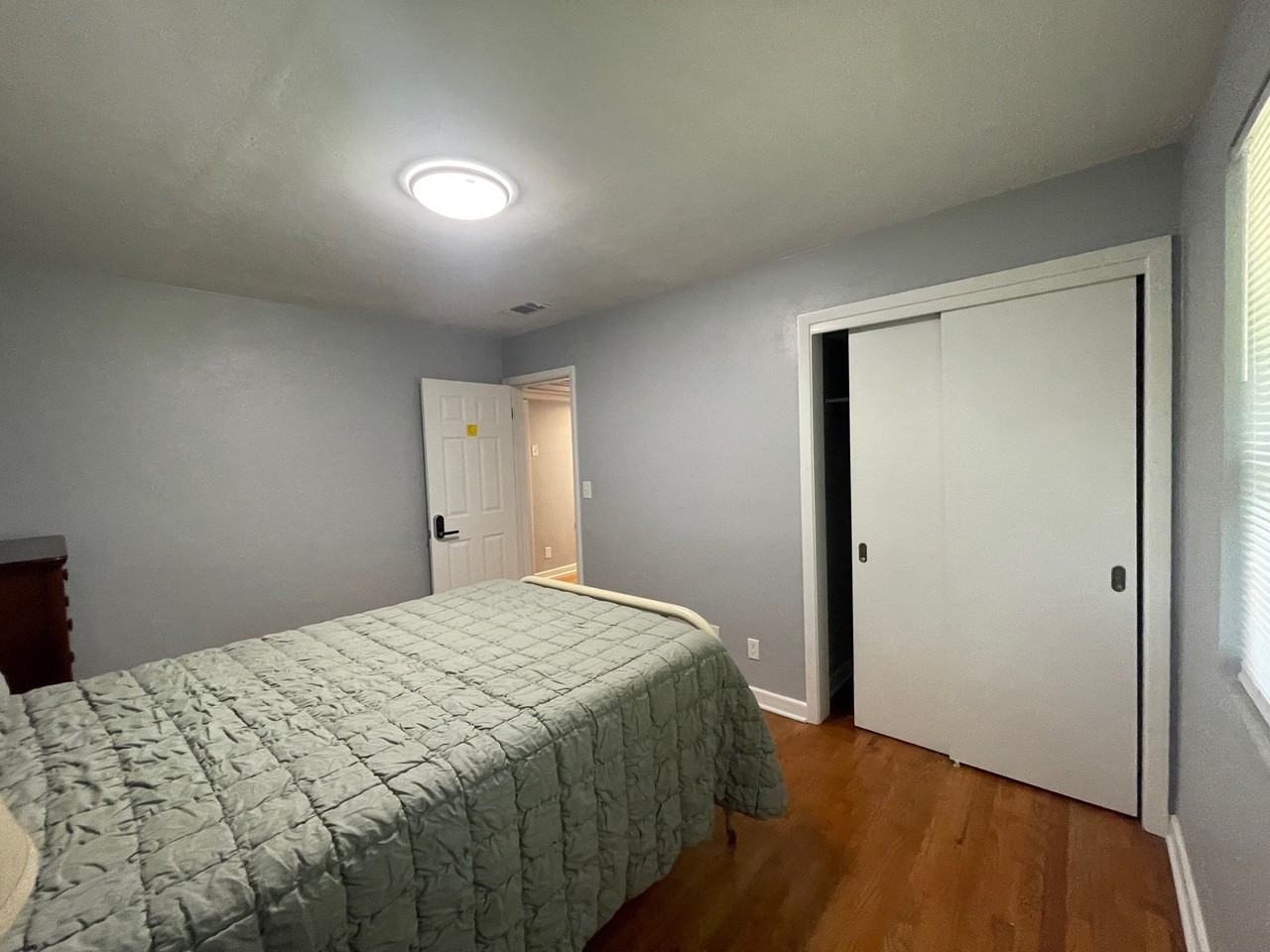 4007 Aldington Dr #C - Photo 3 of 11