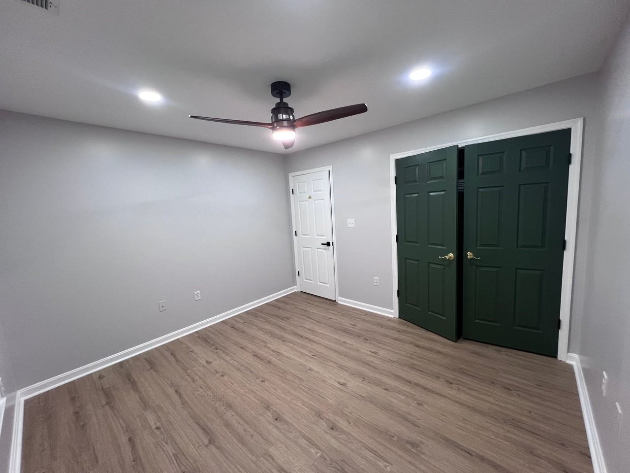171 Duke St - Photo 6 of 14