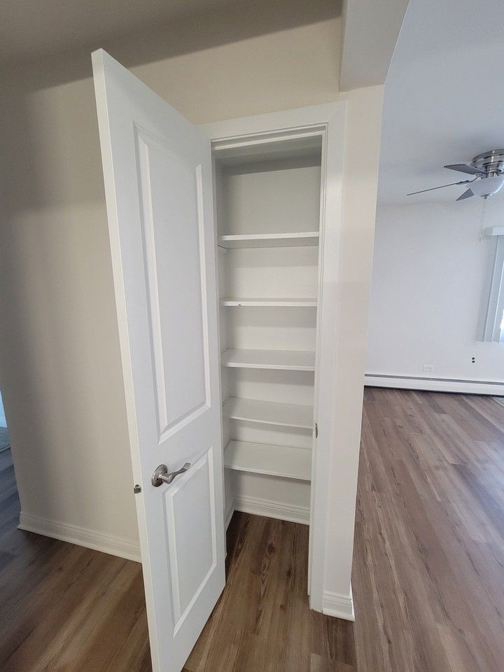 470 Saint Moritz Dr #2D - Photo 4 of 9