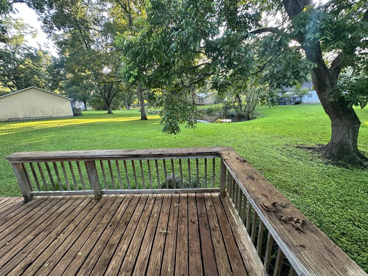 63 Lee Rd - Photo 5 of 15