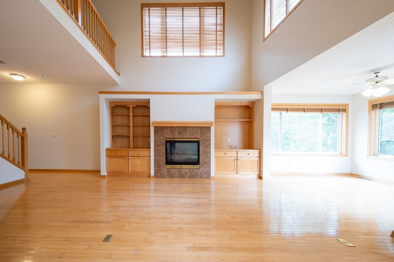 591 Crane Creek Ln #1 - Photo 4 of 36