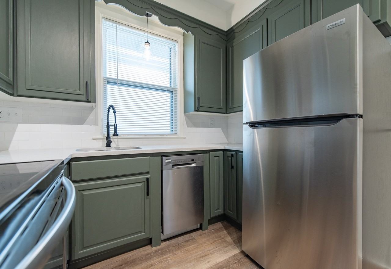 372 Broadway #3 - Photo 3 of 14
