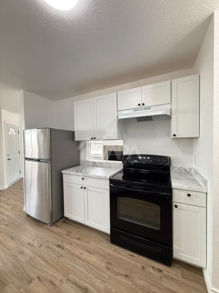 4062 Fire Sun - Photo 6 of 19