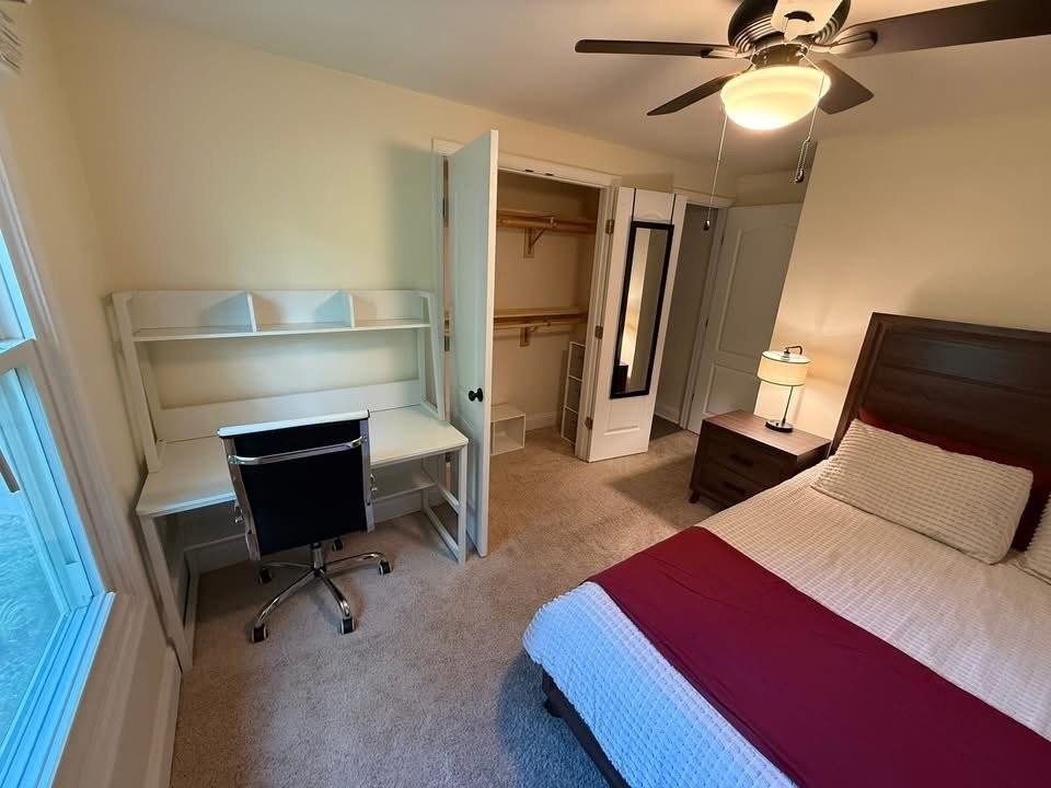 45505 Holly Rd - Photo 2 of 8