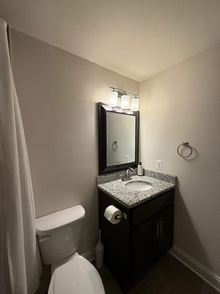 45505 Holly Rd - Photo 5 of 8