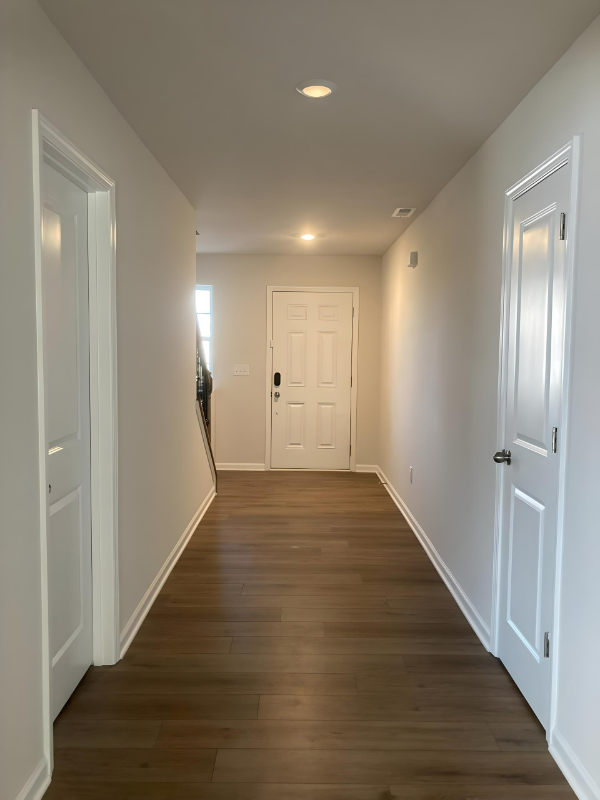 10155 Chatham Run Ln - Photo 2 of 12