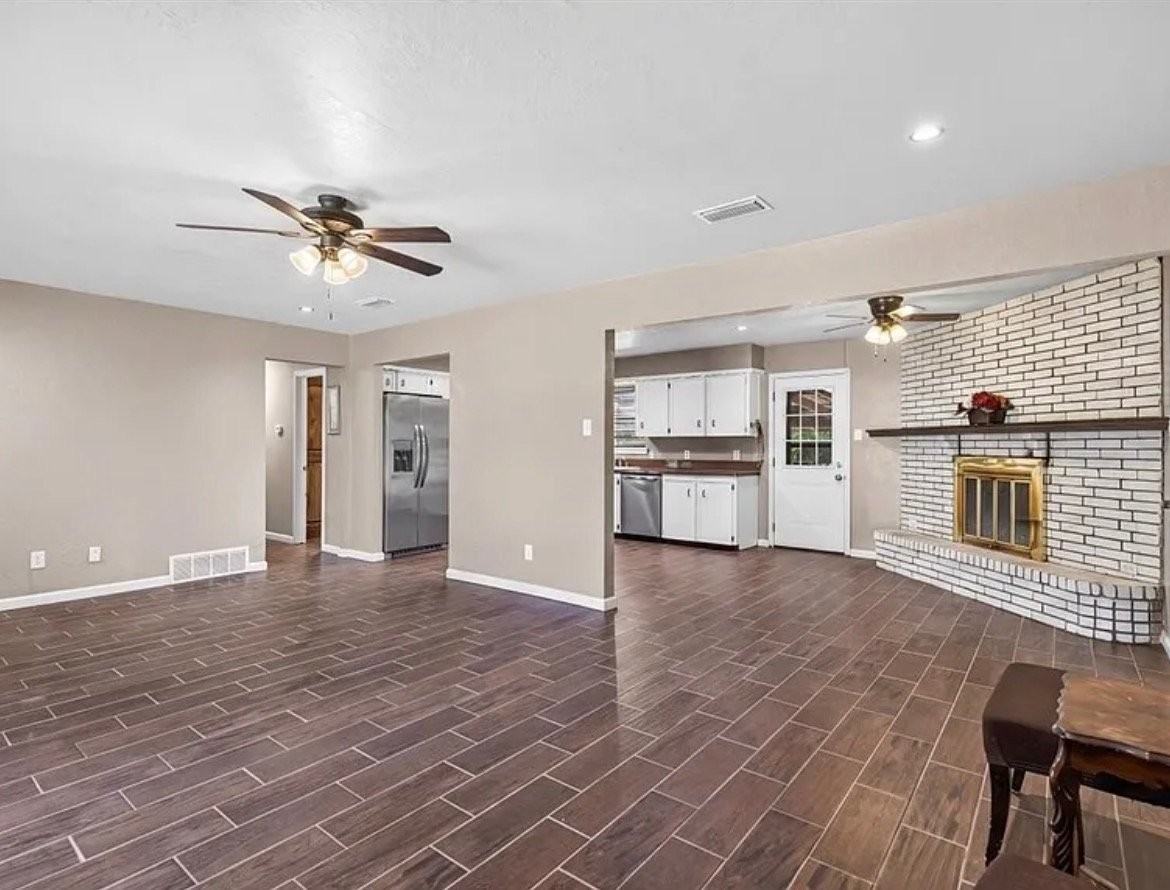 238 Dakota Dr - Photo 4 of 6