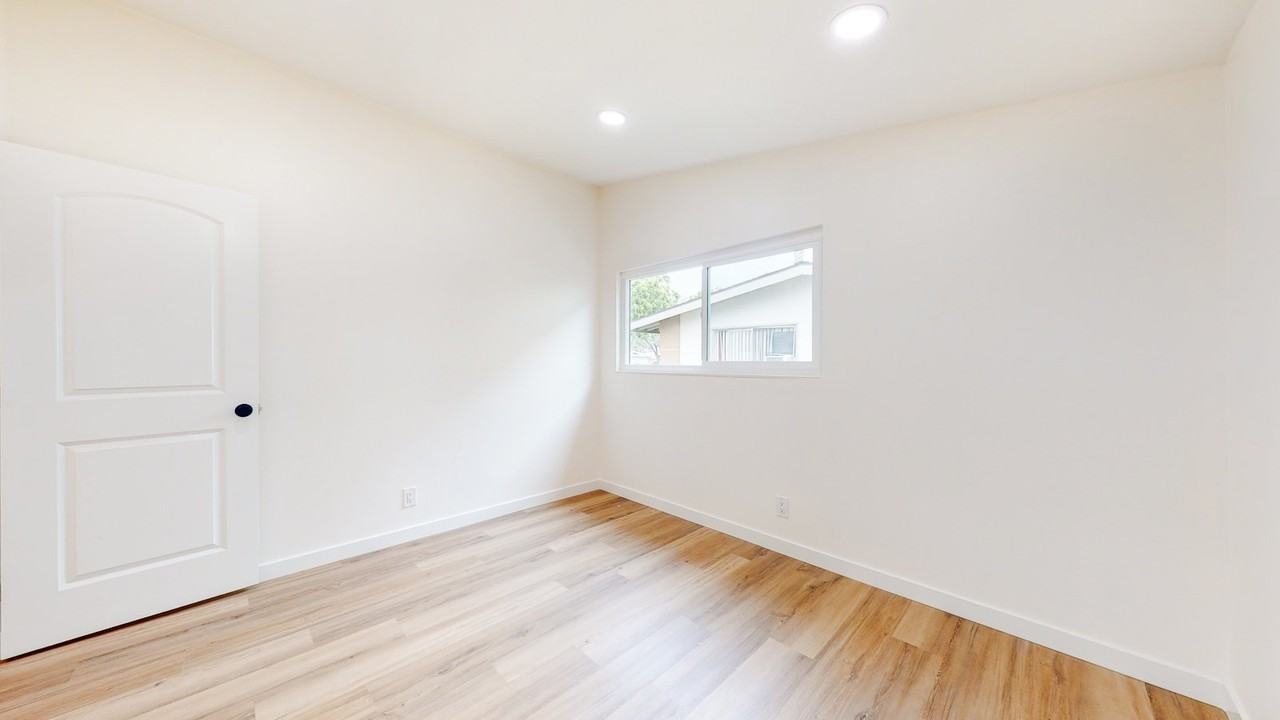 3036 Coolidge Avenue, Unit 61 - Photo 7 of 18