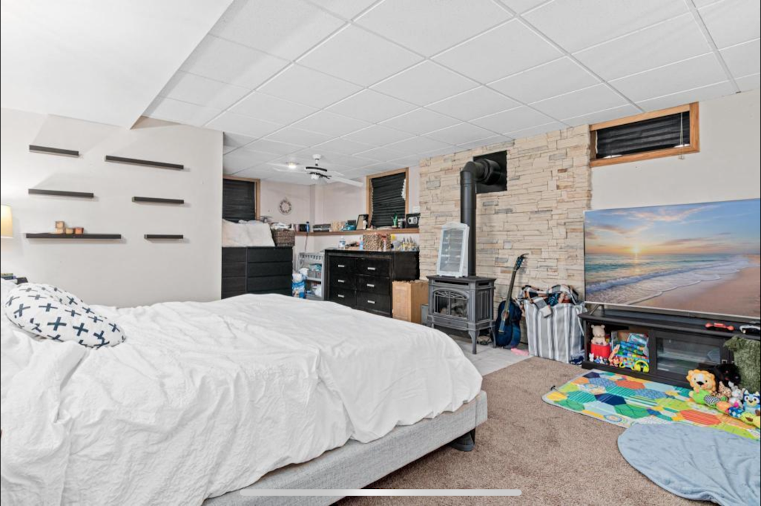 1742 5th Street, Unit 1742 - Photo 4 of 12