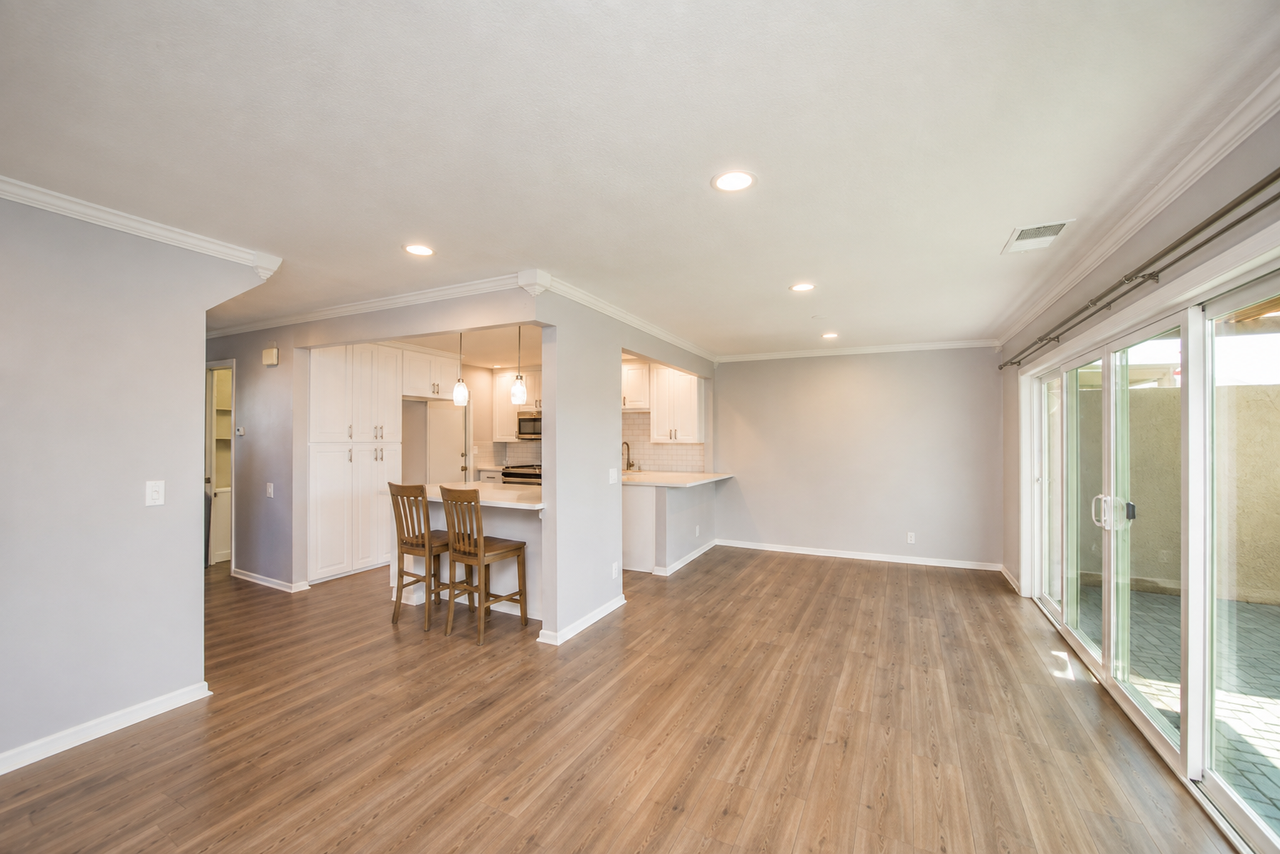 4701 Carmonita Ln - Photo 6 of 29