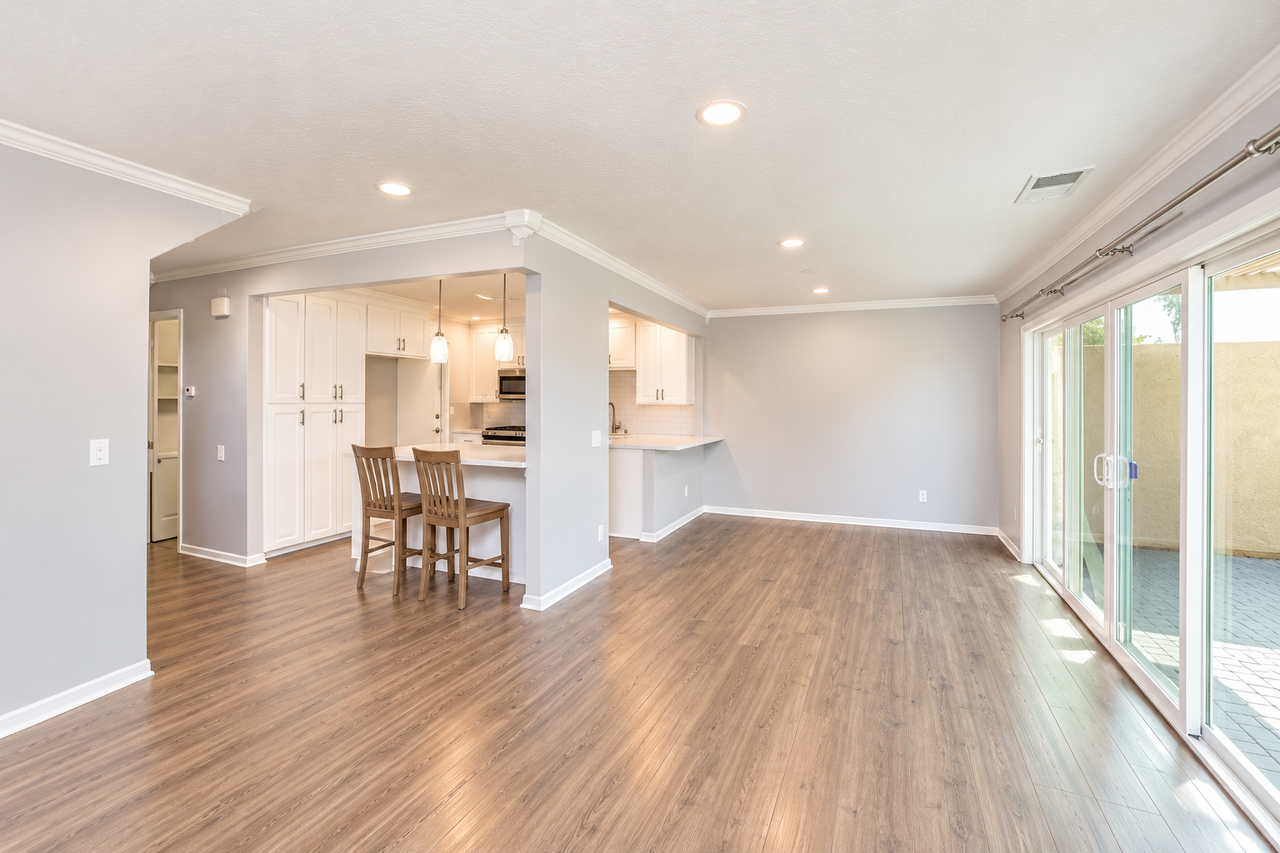 4701 Carmonita Ln - Photo 7 of 29