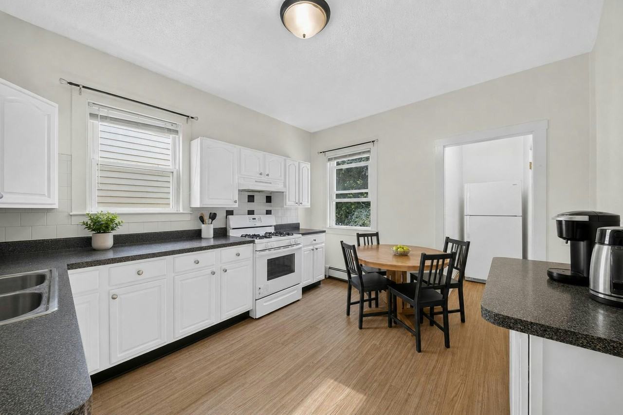 38-40 Catawba Street, Unit 2 - Photo 3 of 10