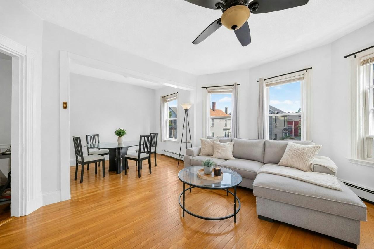 38-40 Catawba Street, Unit 2 - Photo 4 of 10