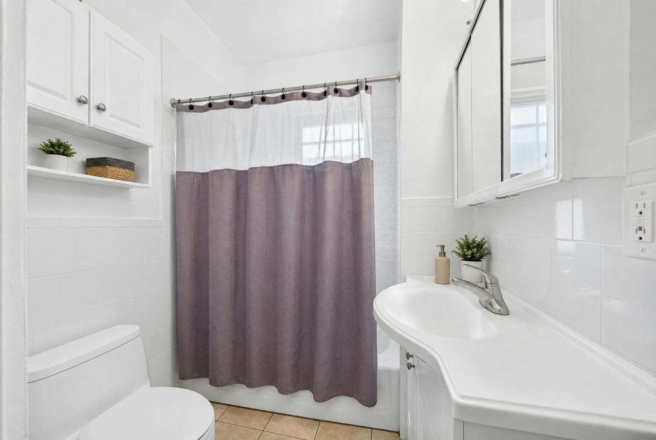 38-40 Catawba Street, Unit 2 - Photo 6 of 10