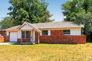 featured image of 1004 Lotus Ave
