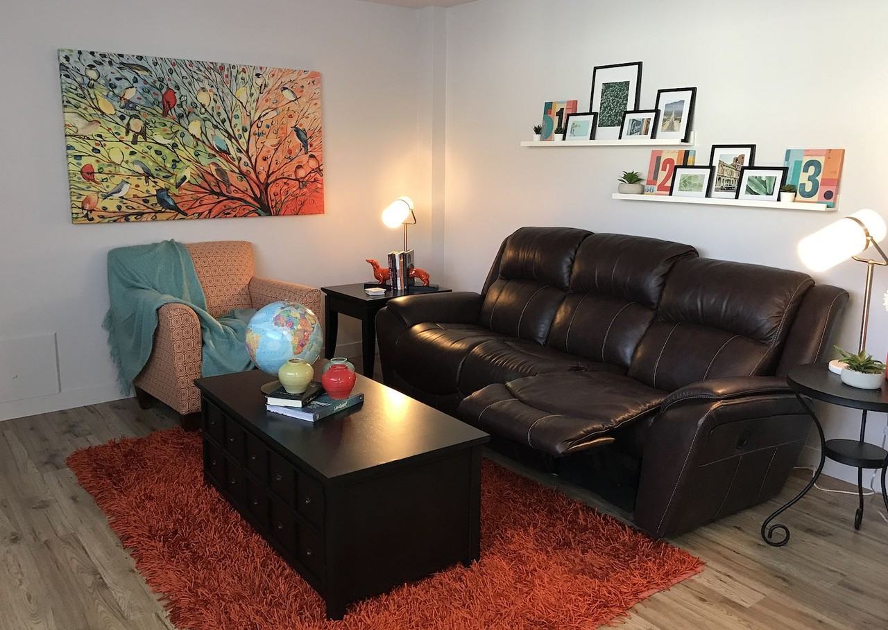 2020 - Unit 104 - 2020 11 Ave Sw - Photo 2 of 18