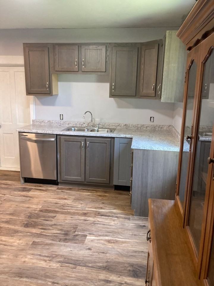 901 Clark St #1 - Photo 2 of 12